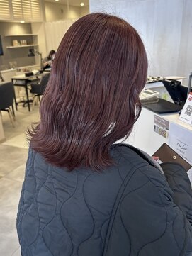 プラス ファースト ヘア(Plus 1st) チェリーレッド×ウェーブ巻き