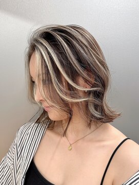 トゥイン 八王子(TWIN) ハイライトデザインカラーフェイスフレーミング暗めカラー