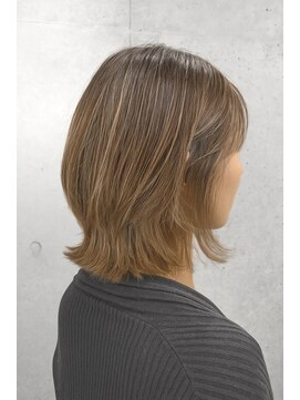 ゴットイズム(GOTTO ISM) 大人女子オススメ！外はねレイヤーハイライト