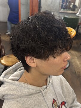 アムリタ(AMRITA) 波巻きスパイラルパーマ＿シオン