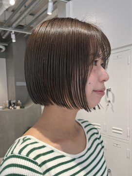 テクネ 天神大名(techne) 天神大名顔周りレイヤーカットミディアムボブタッセルボブ今泉