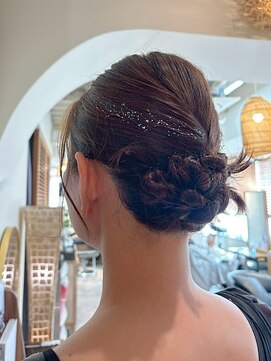 ヘアセット/シニヨン/アップアレンジ