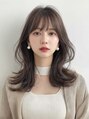 アンダーバーホワイト(_white)&nbsp;ミディアムレイヤーカット