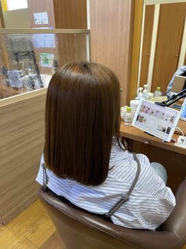 カイノ プラットプラット店(KAINO) 自然なまとまりが続く美髪ストレート