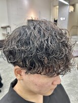 グロップ 町田(GLOP)&nbsp;動きと束感のメンズ波巻きパーマ
