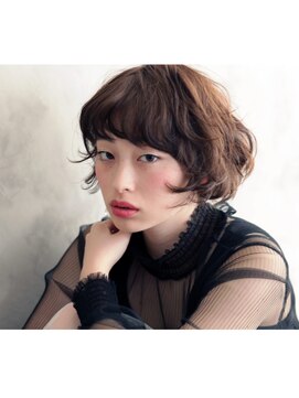 ロンド(RONND) ゆるふわショートボブ