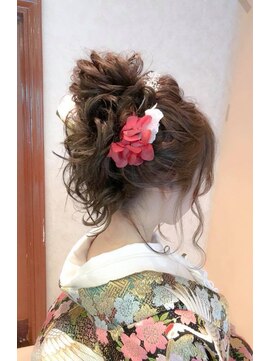 ヘアメイク シュシュ(Hair make chou chou) 着物和装ウェディングスタイル【chou-chou 北林夏実】