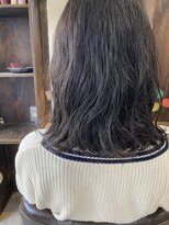 インス(ensue)&nbsp;20代30代スタイリング簡単無造作カール×ミディアムレイヤー中島