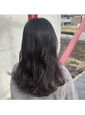 重めのロングのゆる巻き