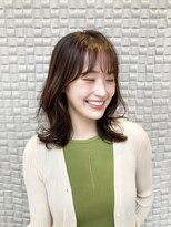 ジョエミバイアンアミ(joemi by Un ami)&nbsp;joemi新宿　ラフパーマ　ミディアム　花野