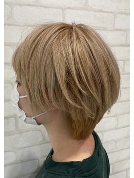 ビス ヘア アンド ビューティー 西新井店(Vis Hair＆Beauty) ブロンド/ベージュ/ショートカット/大人可愛い/10代