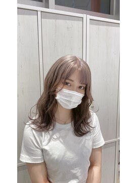 リー 梅田(Lee) Lee梅田茶屋町　ハイトーングレージュ×愛されスタイル