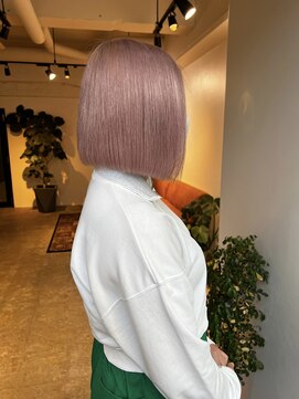 メリー オオサカ(Merly Osaka) 可愛いに決まってる!bob×pink_perl white pink_