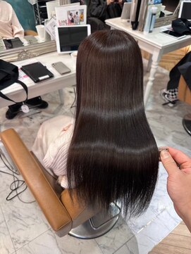 ラルムバイシー 新宿(LARME by Sea) 髪質改善ストレート【新宿/髪質改善】