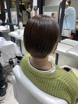 ゼンコー キチジョウジ(ZENKO KICHIJOJI) 丸みショート/シルキーベージュ/ヘルシースタイル