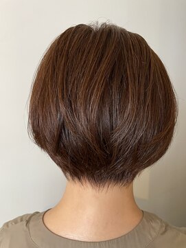 アンサン(unsung) 丸みショート