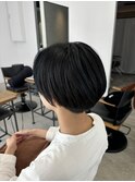 ブルーメッシュとハンサムショート