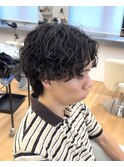 渋め大人スパイラルパーマ無造作ツーブロックウルフ