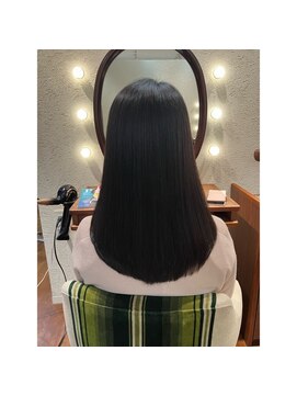 エルサフィロ キタハマ(el zafiro kitahama) 20×30×40代×オージュアケア×髪質改善×頭浸浴×ツヤ髪ロング