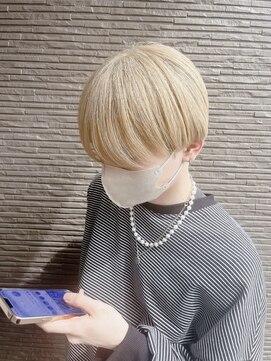 ホワイトブロンド　上窪　12/5