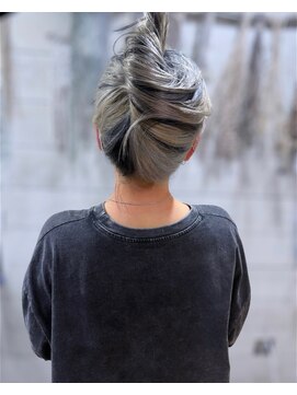 トーク 伊丹本店(TAL'KE) TAL’KE/ハイトーン×ホワイトシルバー_1474