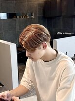 ココル(COCOL) 自然な毛流れでつくる、上品な"センターパート"
