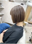 コンパクトボブ×切りっぱなしボブ