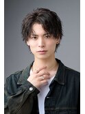 センターパートウルフパーマ緩めツイストスパイラルパーマ