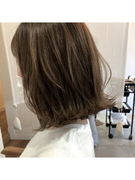 ローレンジウ(LOREN JU) 名駅/名古屋駅/学割U24/レイヤーカット/オージュア/ダブルカラー