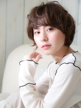 ネオリーブシェリエ 浅草店(Neolive cherie) パーマ風ショートボブ