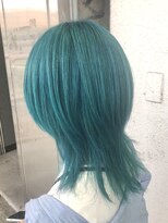 ライブトレア(LIVE TOREA)&nbsp;ウルフカット×エメラルドターコイズ