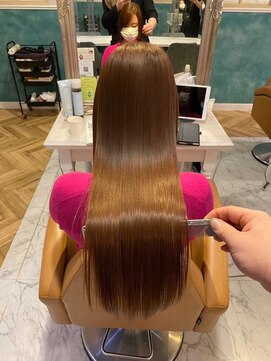 ラルムバイシー 新宿(LARME by Sea) 髪質改善ストレート【韓国/顔まわり】