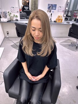 キング(K!ng) 【枚方、樟葉】髪質改善カラー