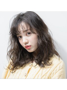 アンヘアー 元町三宮(UNHAIR) ミディアムパーマ