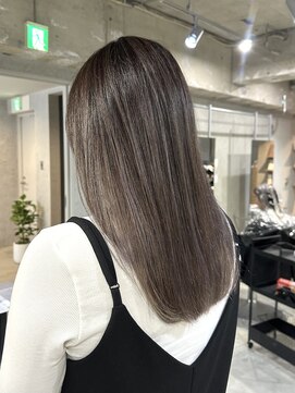 ラック(LUCK) グレージュバレ/船橋/くすみベージュ/細めハイライト