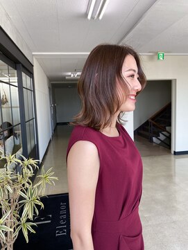 エレノア 自由が丘店(Eleanor) ミルクティーベージュ/小顔カット/レイヤーボブ/イルミナカラー