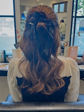 アパカバール 鳳店(Apa kabar) カチモリ風ハーフアップ