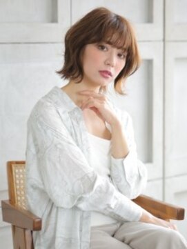 グランドール 下曽根店(Grandoll) 軽やかレイヤーくびれボブ【下曽根駅】