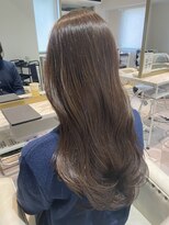 エミィ(emii.)&nbsp;チョコレートブラウン/巻き髪スタイル