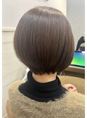 ショートボブ