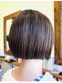 切りっぱなしボブ
