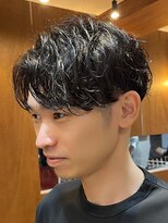 エリマ 横浜西口(elima)&nbsp;緩めシャドウパーマのセンターパートマッシュ◎