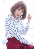 ショートボブ