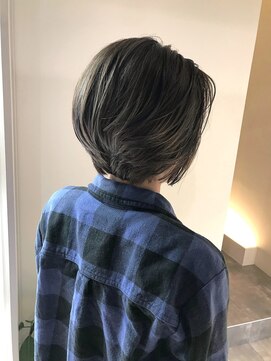 プールトワ(pour toi) 大人アッシュベージュ