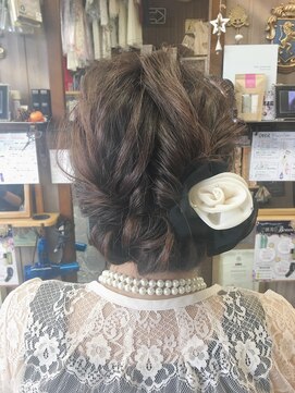 オーバーキャプテンネイキッド(OVER CAPTAIN NAKED) ルーズお呼ばれアレンジ