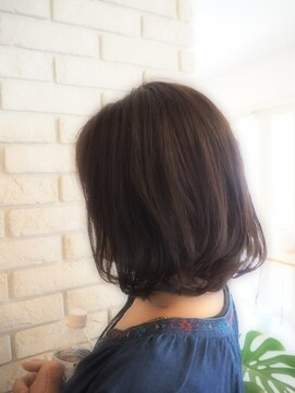 ククラータ ヘアーデザイン(cucullata hairdesign) .