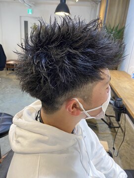 エルオム(EL.HOMME) 【YUKI】アップバング×ツイスト