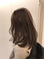 ブリス(VLISS)&nbsp;アッシュベージュハイレイヤー＿ホワイトアッシュボブルフ