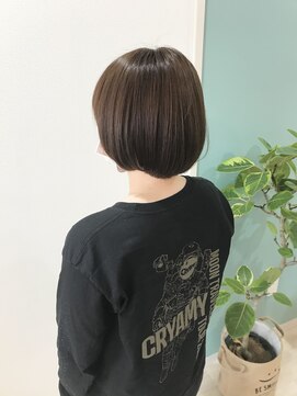 リュタン(LUTIN) LUTINショートボブ