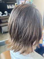 アンバー(amber) ボブレイヤー